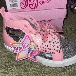 JOJO Siwa sneakers